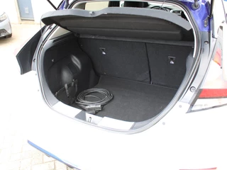 Nissan Leaf – thumbnail 17