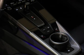 Porsche 911 – thumbnail 22
