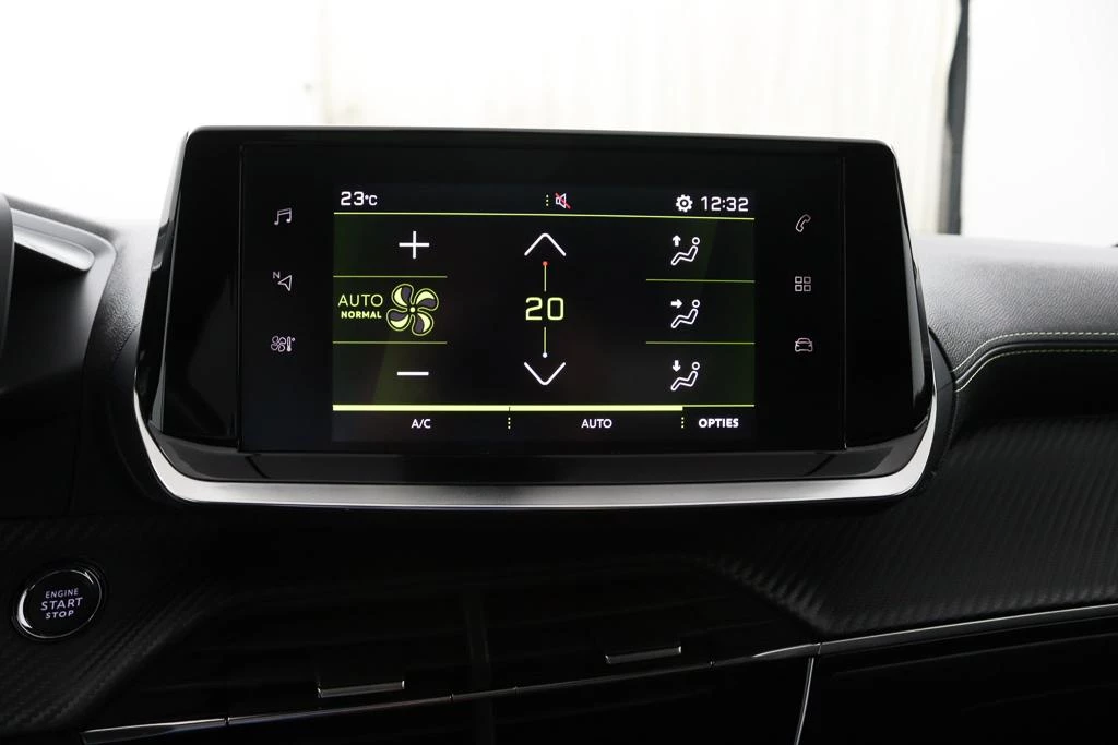 Peugeot 208 – foto 26