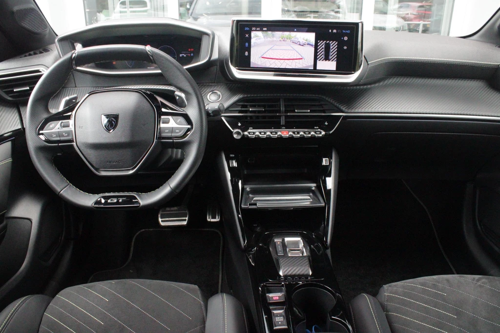 Peugeot 208 – foto 13