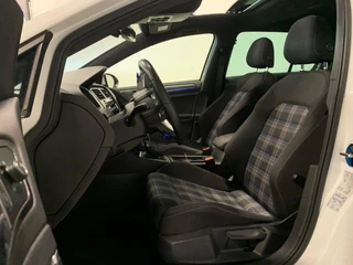 Volkswagen Golf – thumbnail 12