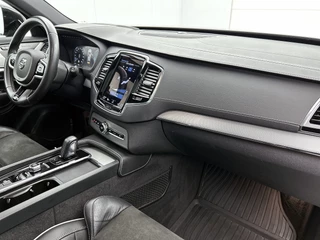 Volvo XC90 – thumbnail 2