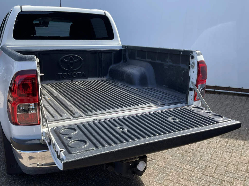 Toyota Hilux – foto 23