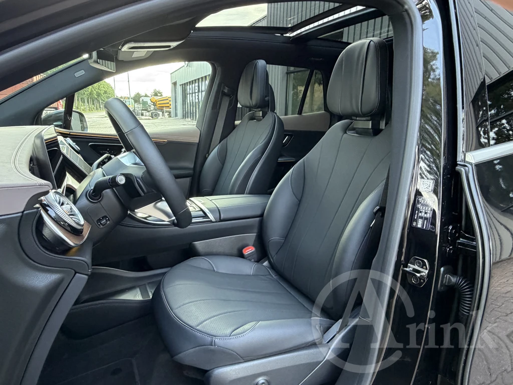 Mercedes-Benz EQE – foto 11