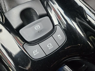 Toyota C-HR – thumbnail 25