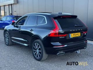 Volvo XC60 – thumbnail 2