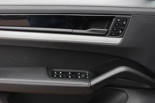 Porsche Cayenne – thumbnail 41