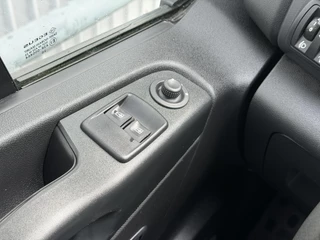 Renault Trafic – thumbnail 28
