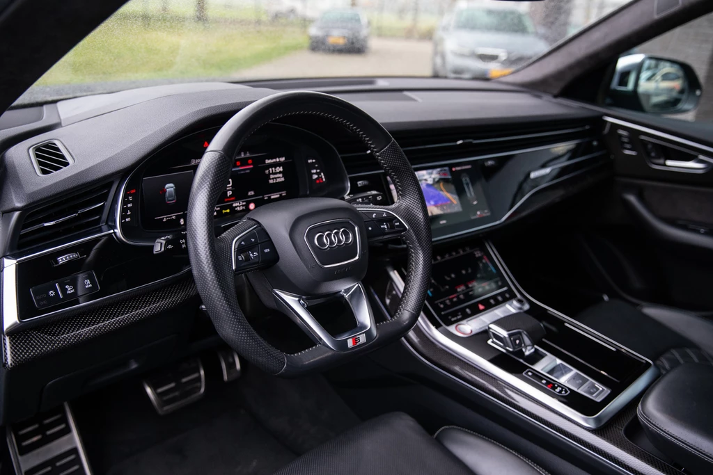 Audi SQ8 – foto 7