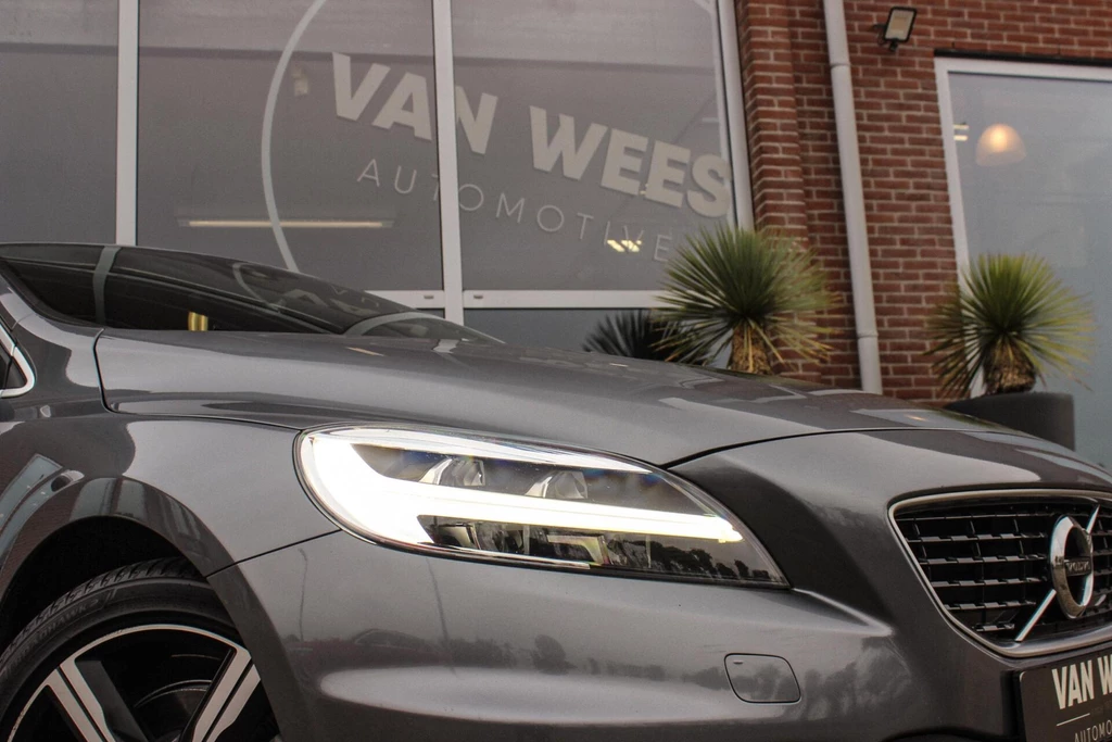 Volvo V40 – foto 13