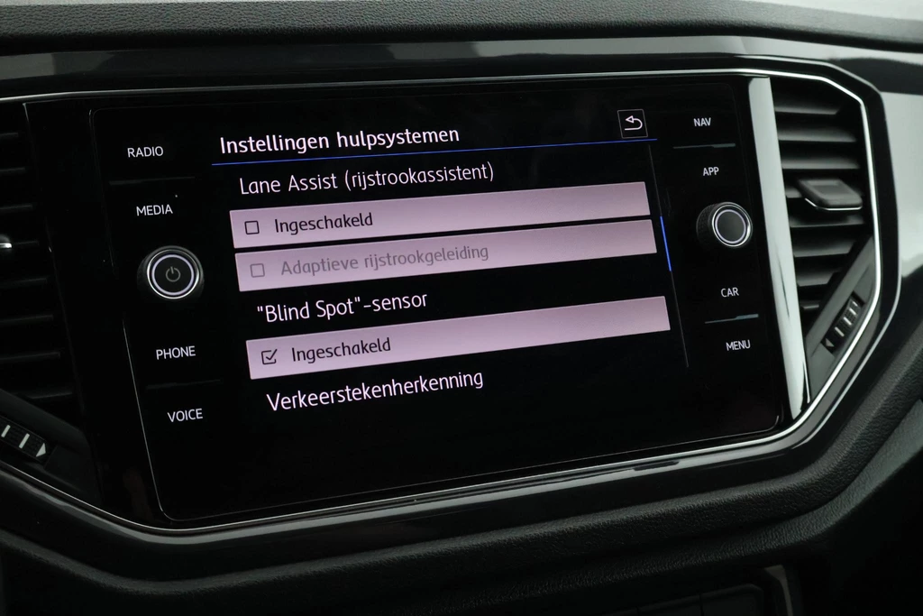 Volkswagen T-Roc – foto 28
