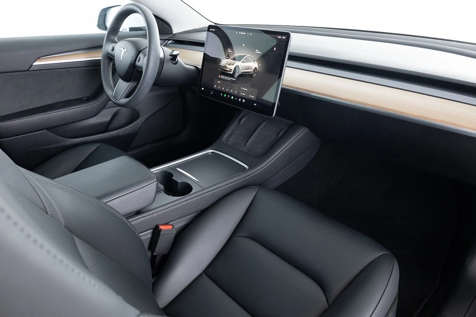 Tesla Model 3 – foto 8