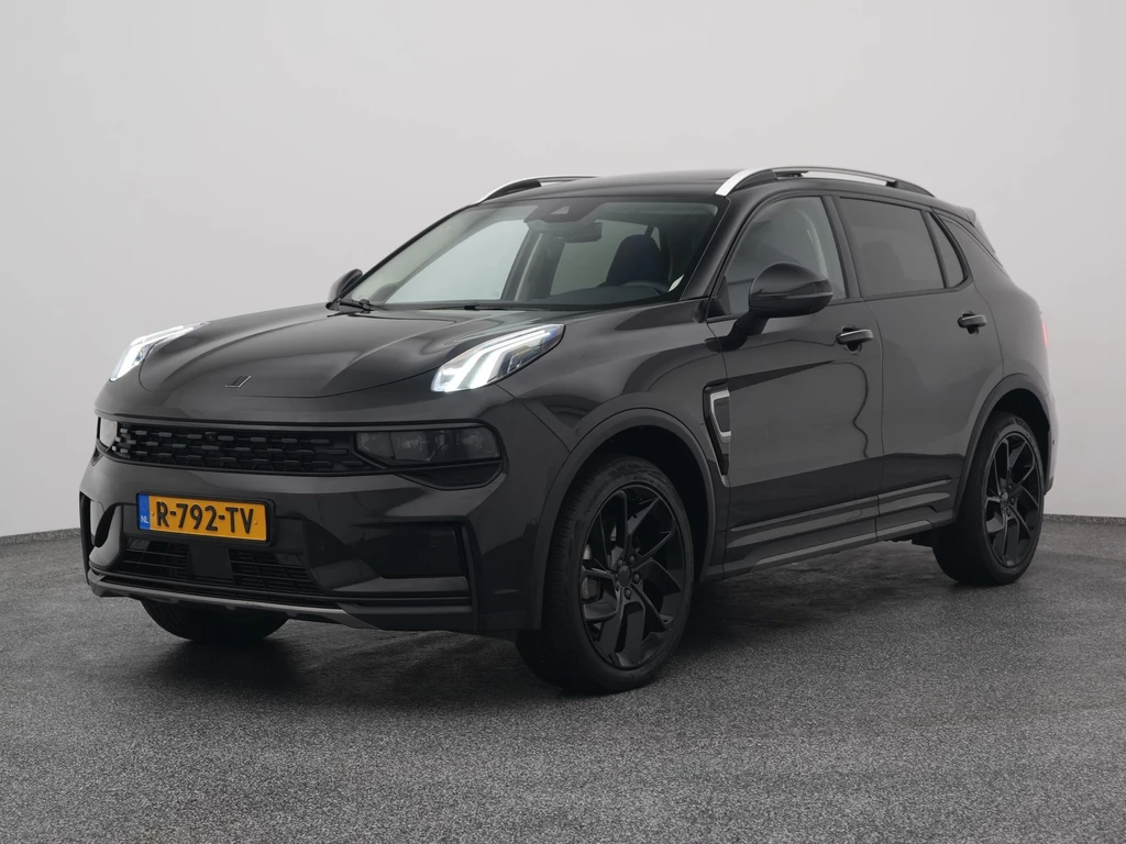 Lynk & Co 01 – foto 1