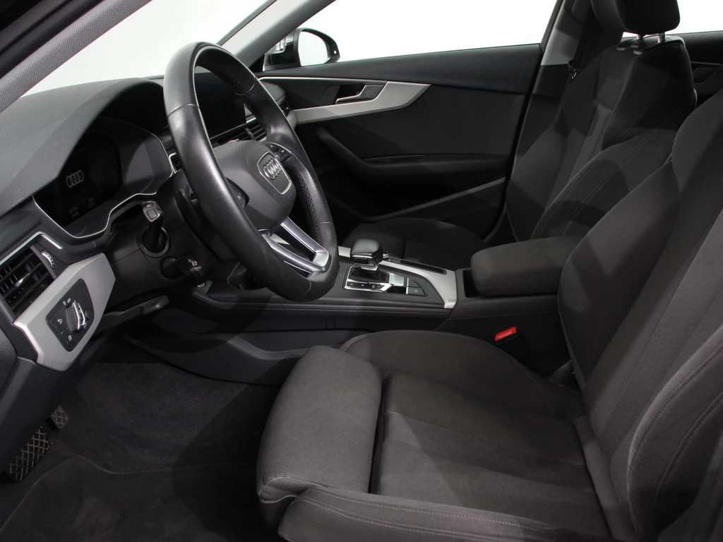 Audi A4 – foto 28