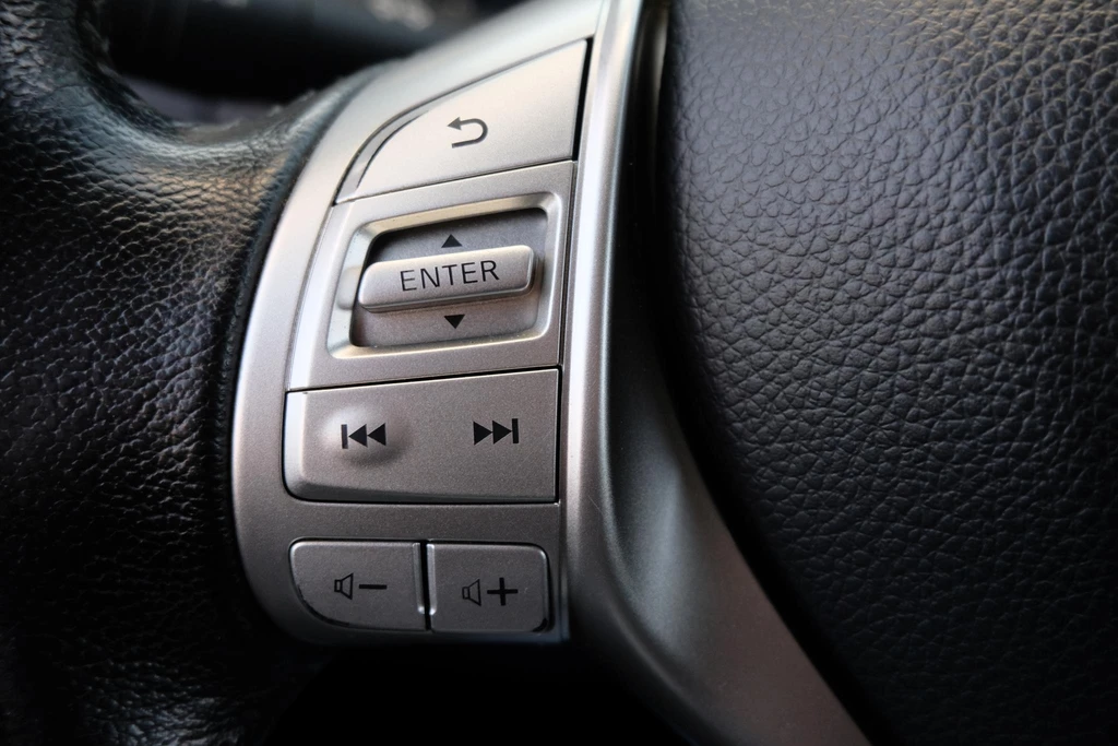 Nissan Navara – foto 33