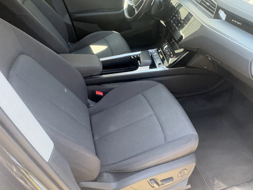 Audi e-tron – foto 25