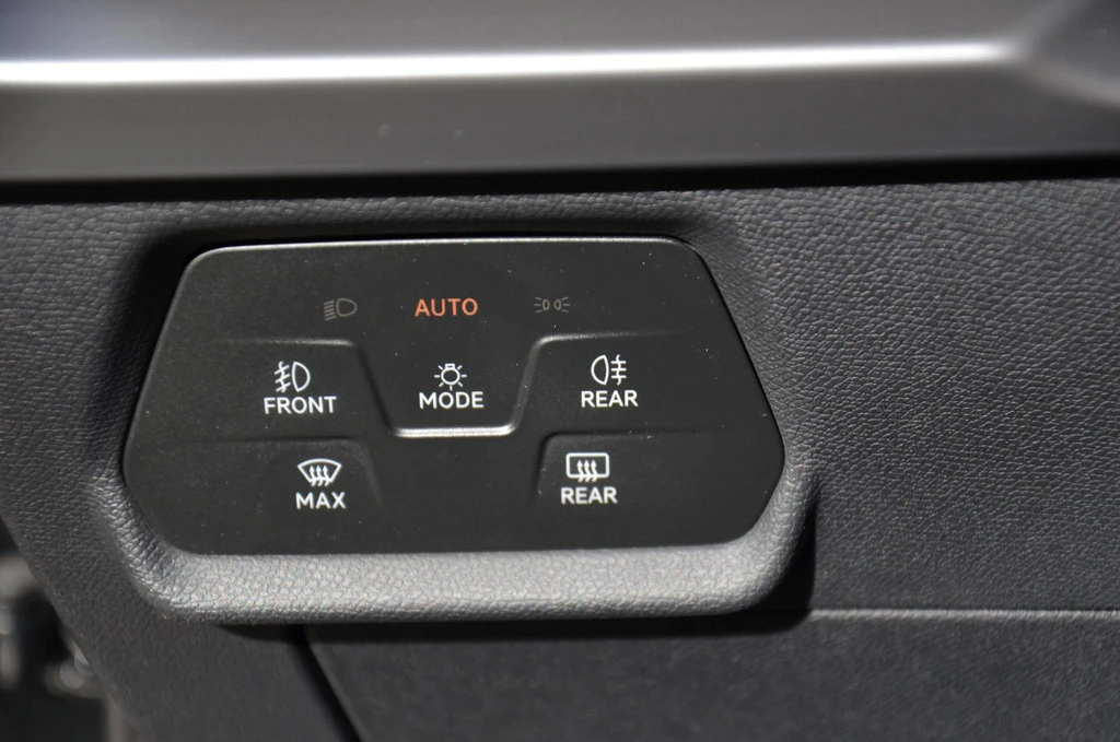 SEAT Leon – foto 56