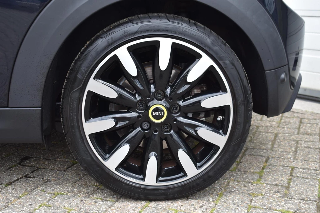 MINI Electric – foto 6
