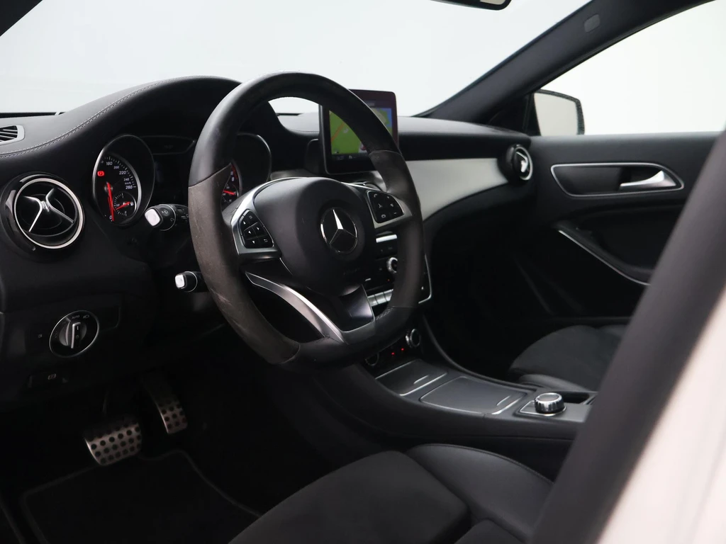 Mercedes-Benz GLA – foto 29