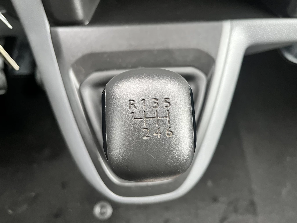 Opel Vivaro – foto 28