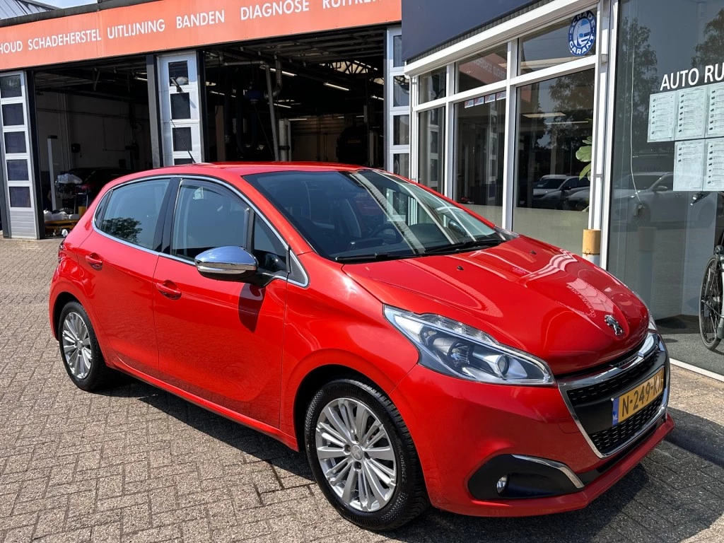 Peugeot 208 – foto 8