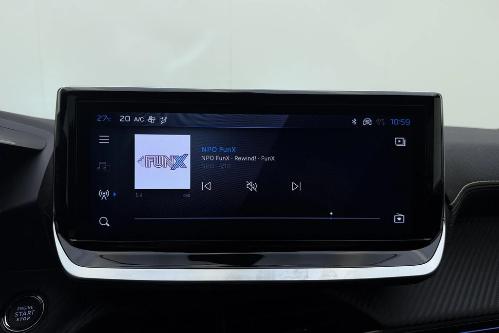 Peugeot e-208 – foto 31