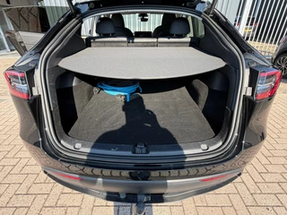 Tesla Model Y – thumbnail 8