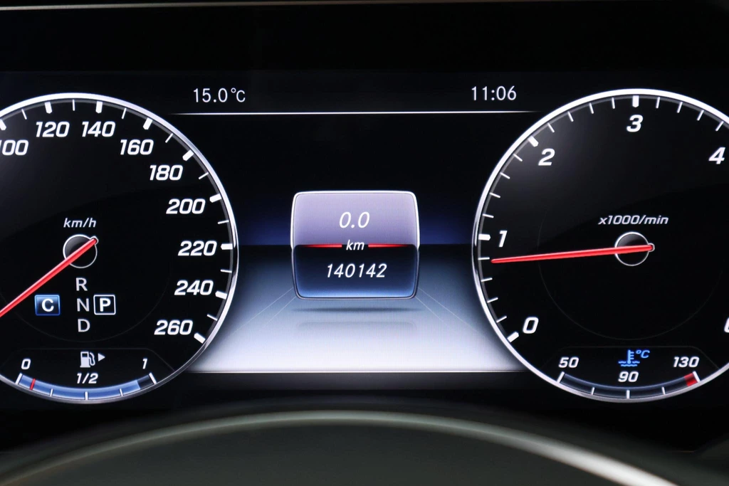 Mercedes-Benz E-Klasse – foto 43