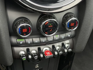 MINI Cooper Cabrio – thumbnail 25