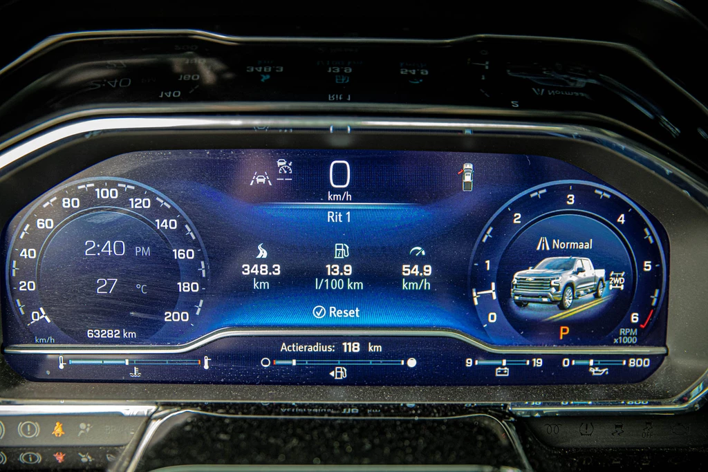 Chevrolet Silverado – foto 15