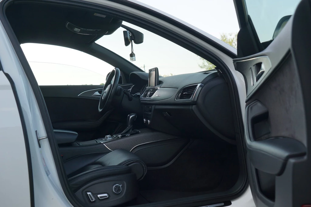 Audi A6 – foto 12
