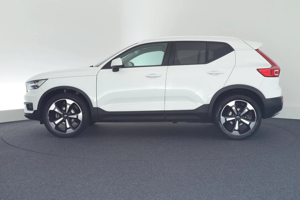 Volvo XC40 – foto 2