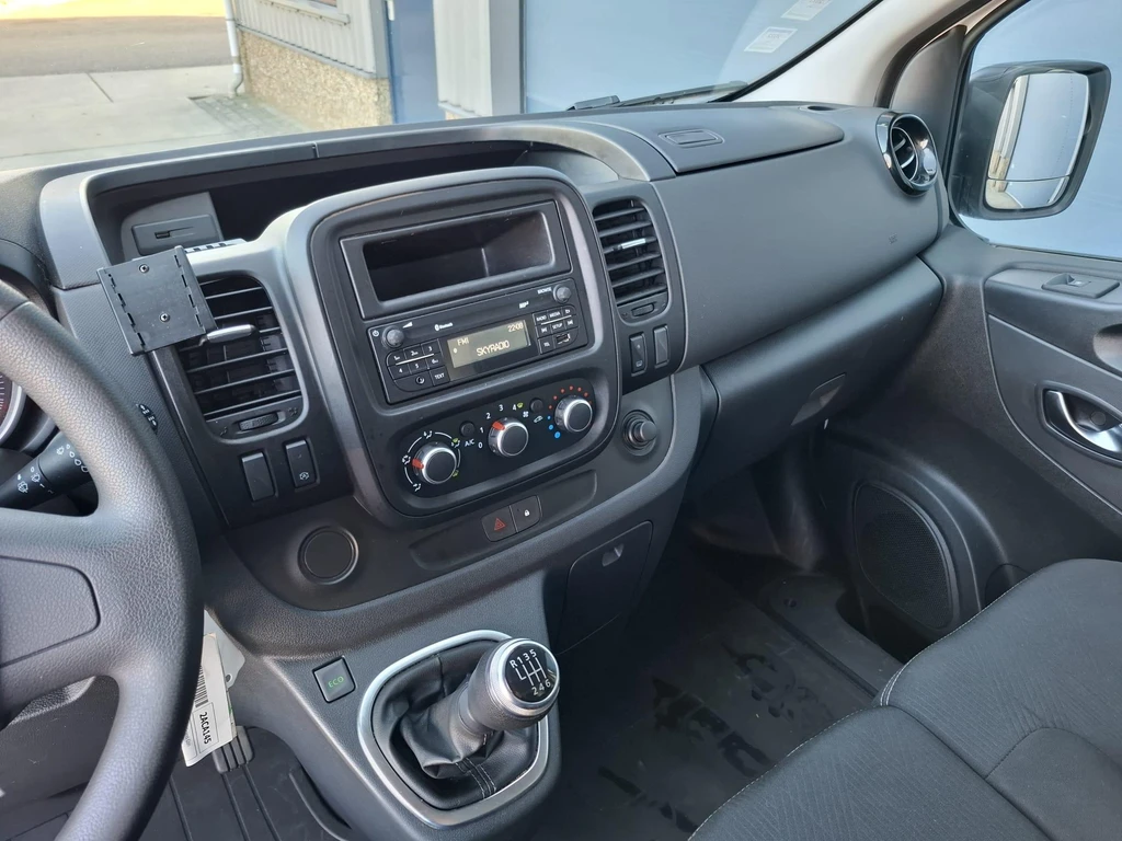 Renault Trafic – foto 28