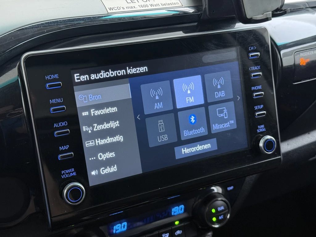 Toyota Hilux – foto 17