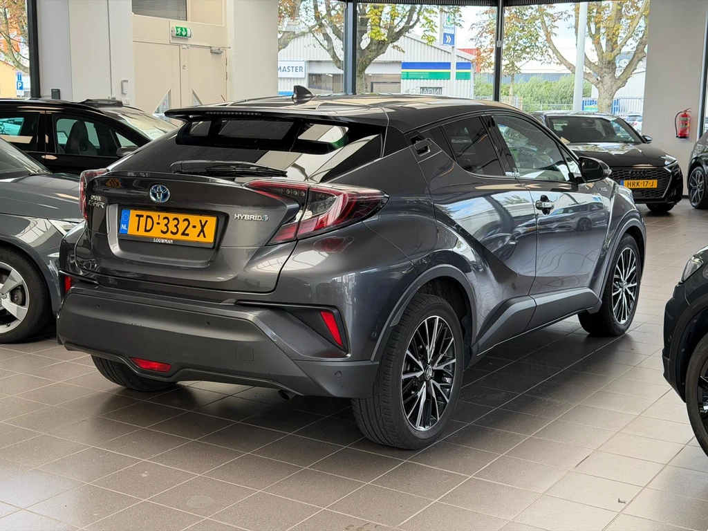 Toyota C-HR – foto 4