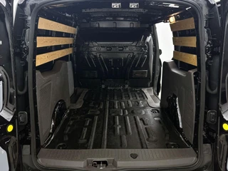 Ford Transit Connect – thumbnail 17