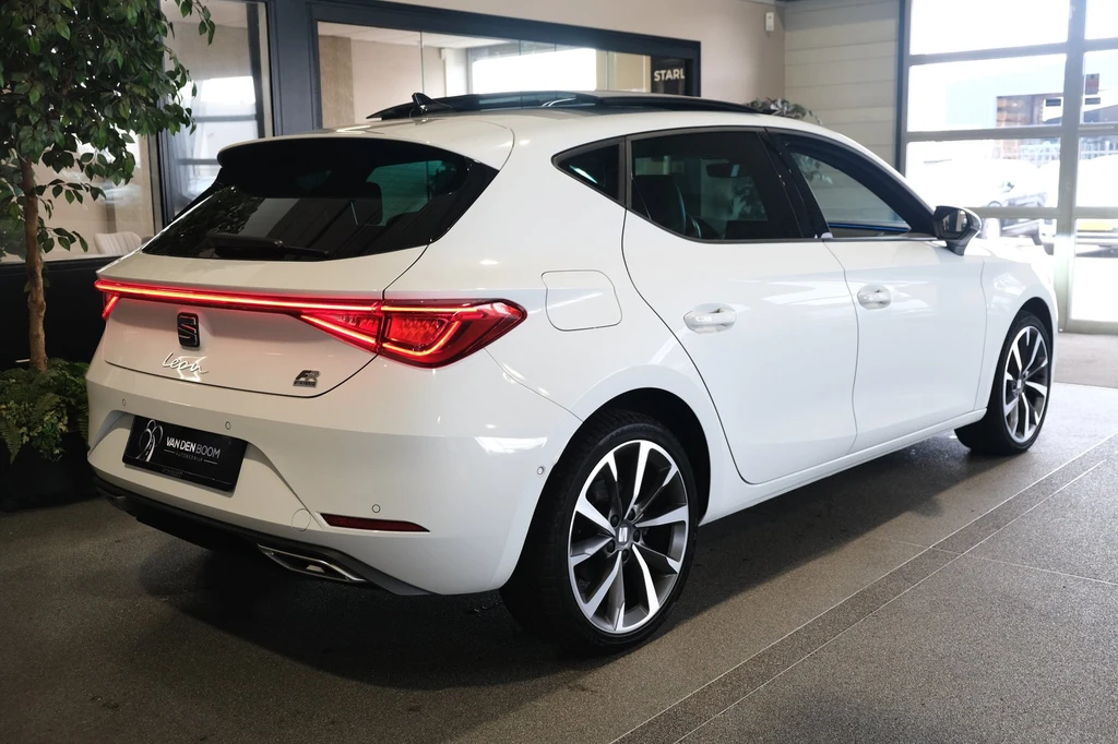 SEAT Leon – foto 10