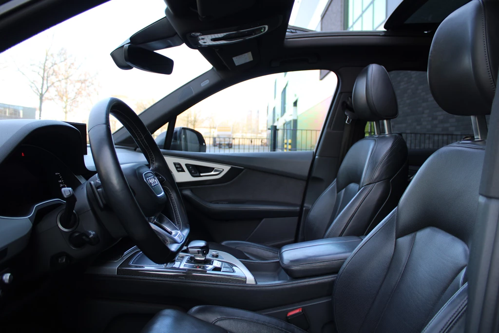 Audi SQ7 – foto 16