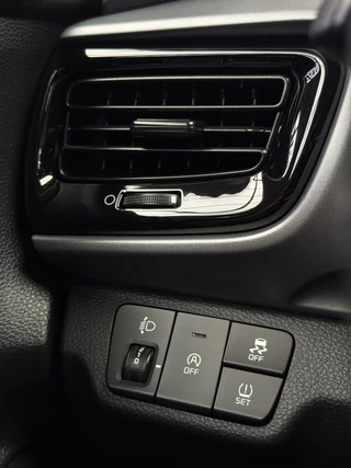 Kia Stonic – thumbnail 23