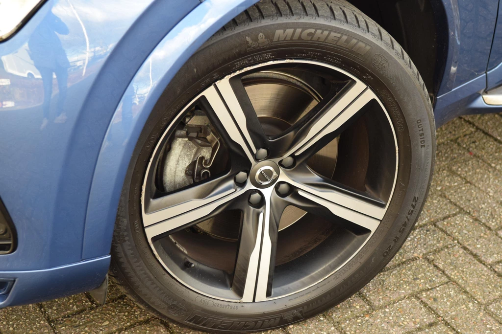 Volvo XC90 – foto 13