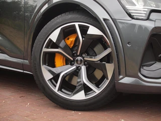 Audi e-tron – thumbnail 12