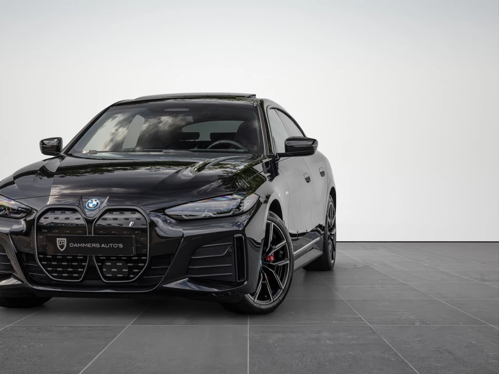 BMW i4 – foto 3