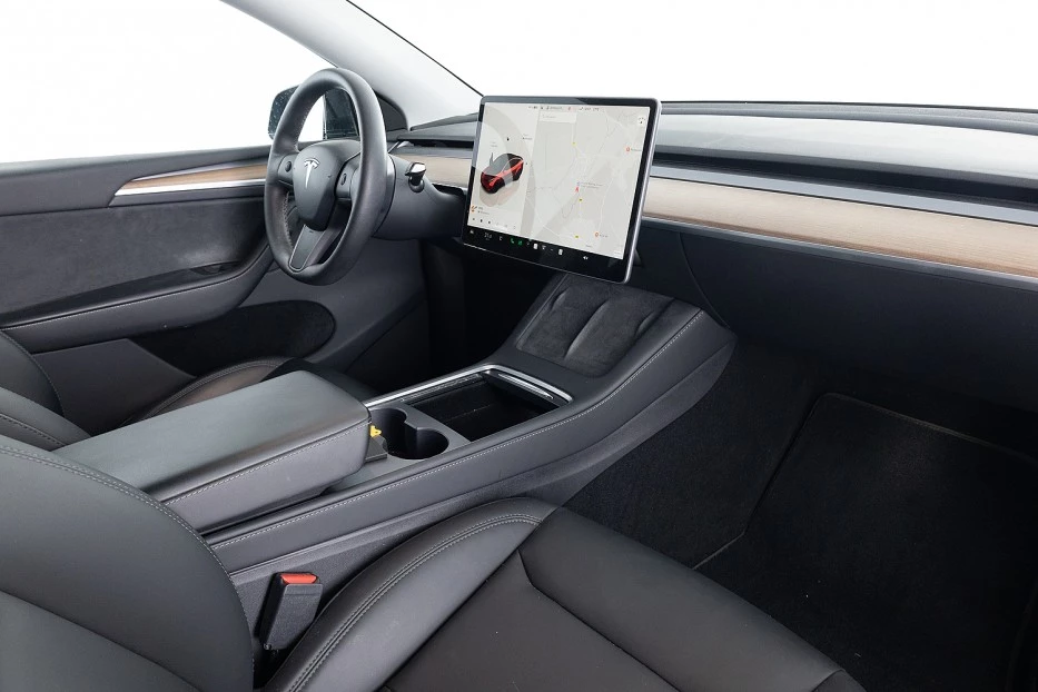 Tesla Model Y – foto 10