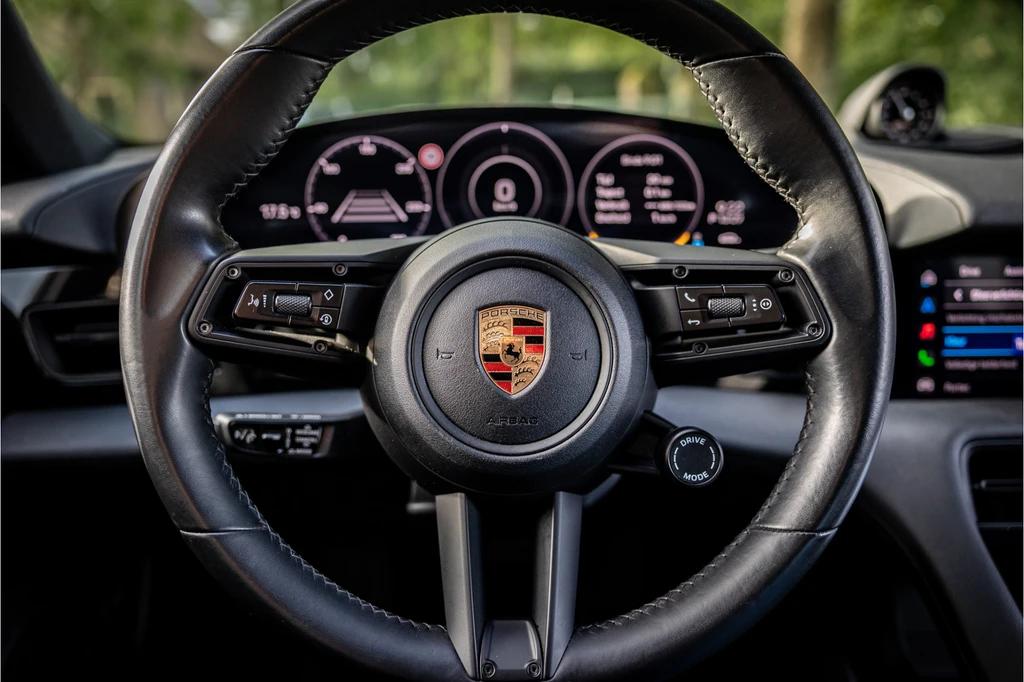 Porsche Taycan – foto 14