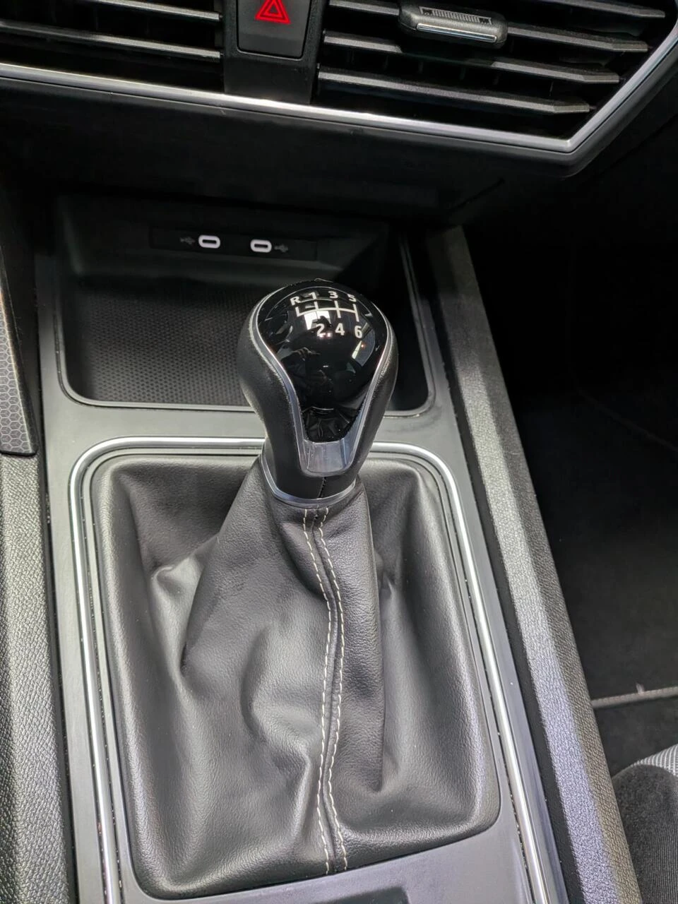 SEAT Leon – foto 15