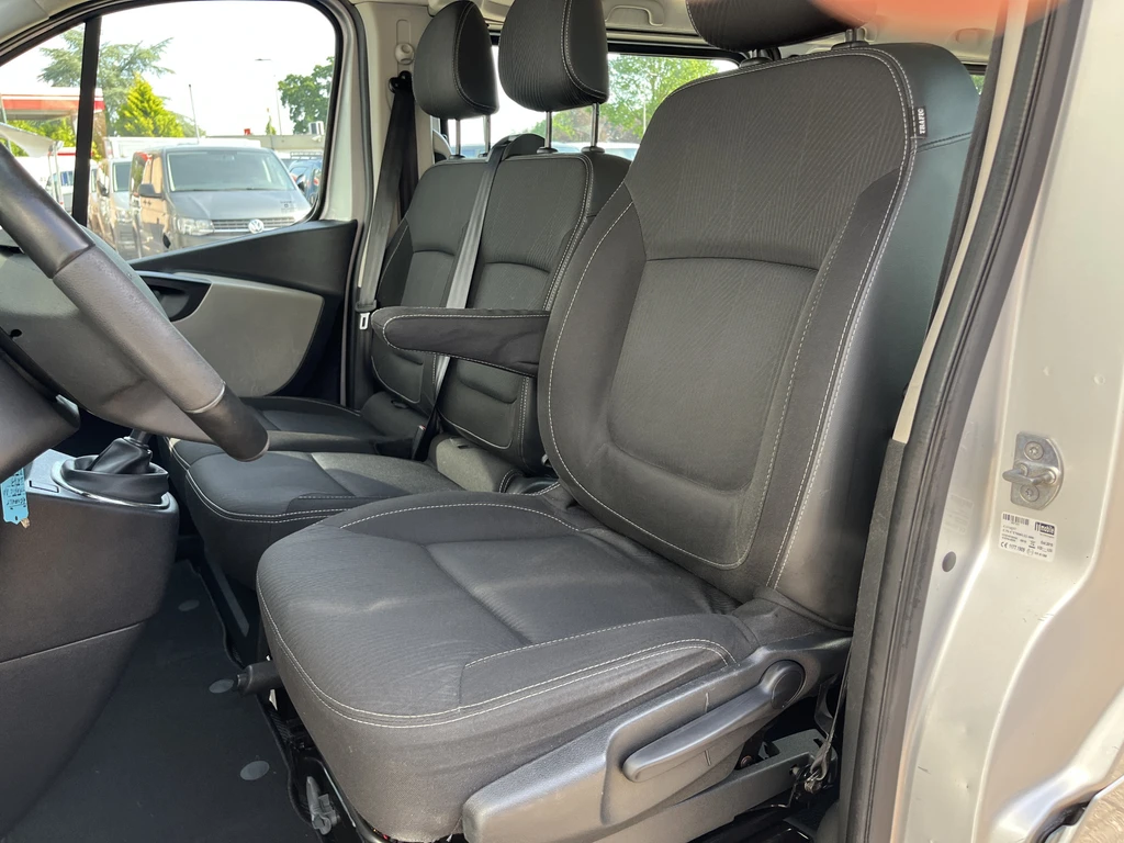 Renault Trafic – foto 30