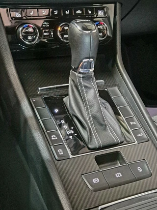 Škoda Superb – thumbnail 33