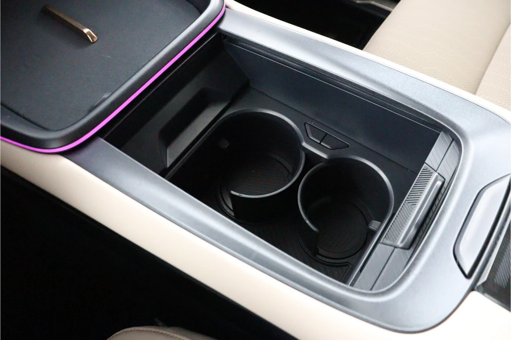 Lynk & Co 08 – foto 75