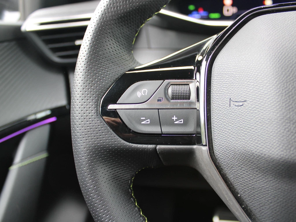 Peugeot e-208 – foto 20