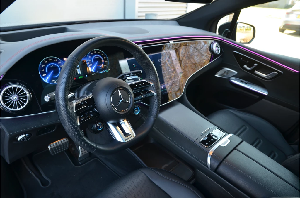 Mercedes-Benz EQE – foto 12